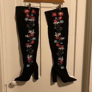 Embroidered flower thigh high over the knee black boots size 7 womens Qupid